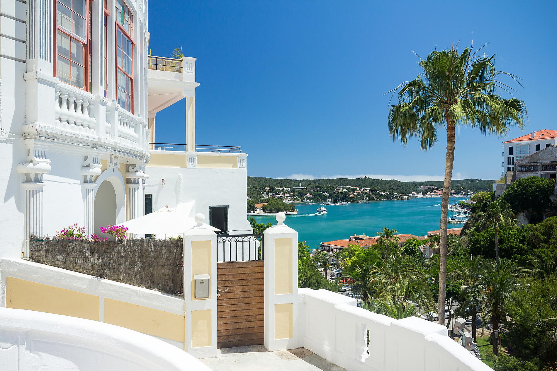Île de Beauté, Sardaigne et rivages ibériques
