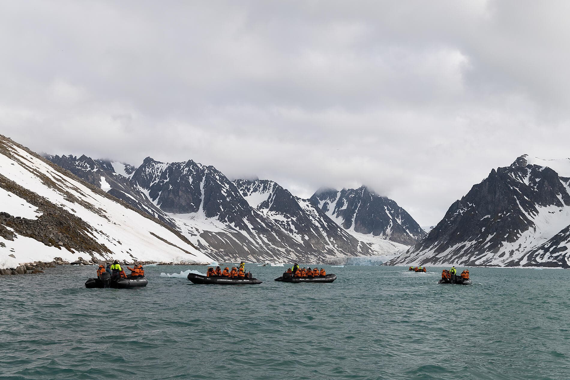Au cœur des glaces de l'Arctique, du Groenland au Svalbard ©StudioPONANT_Morgane Monneret